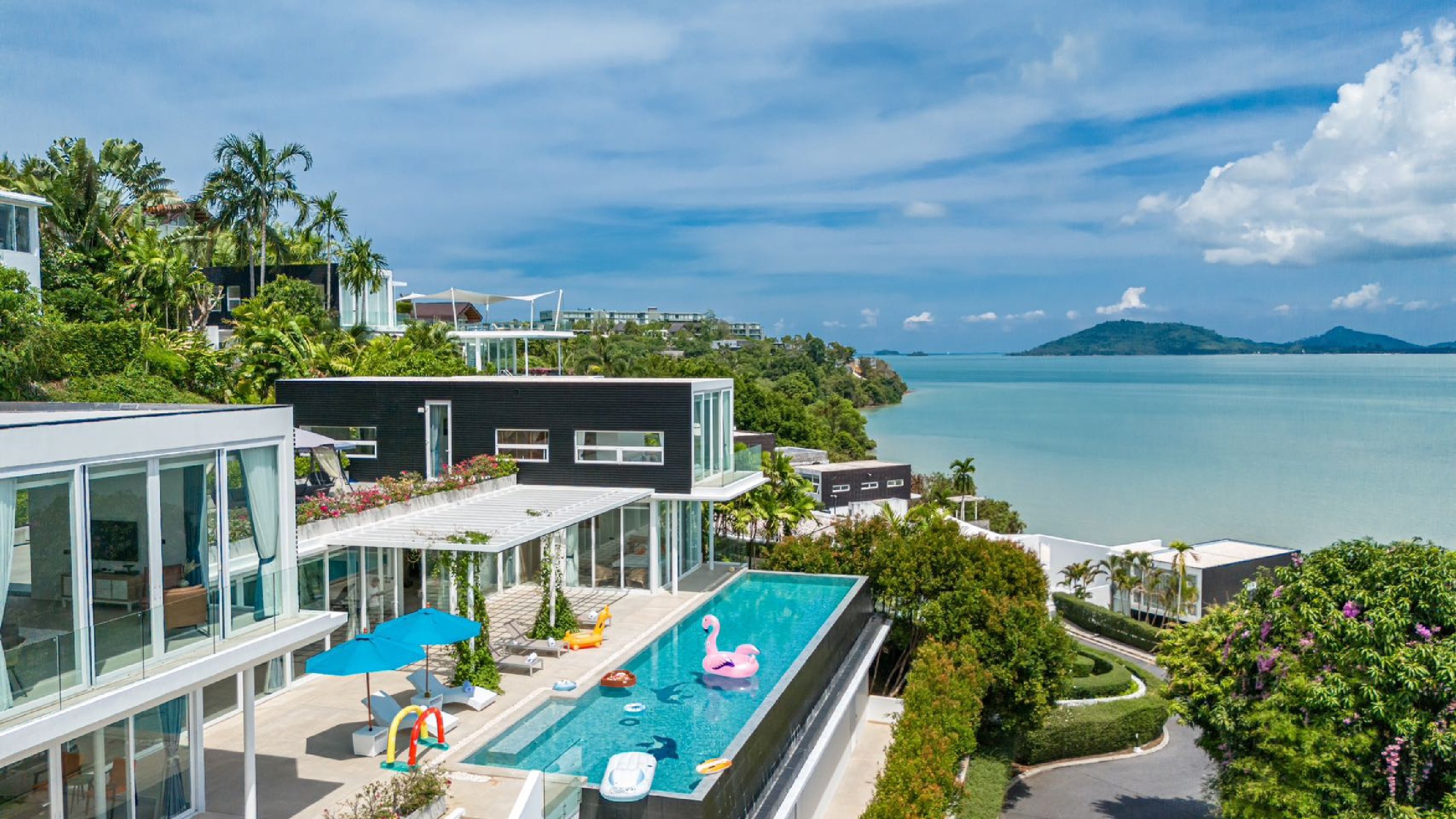 Yamu Villa Pool